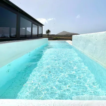Apartamento 6 Con Jacuzzi Privado, Wifi Y Inolvidable Vista Apartment Tinajo